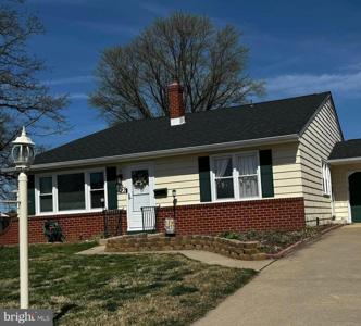 522 ROOSEVELT AVENUE