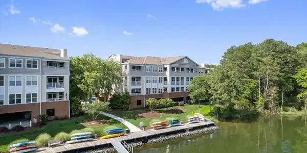 911 OYSTER BAY PLACE