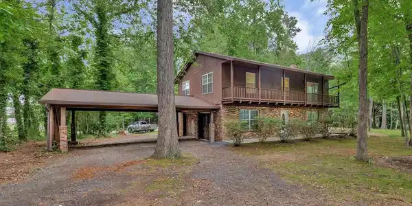 266 DEER DRIVE