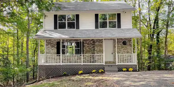 634 SILVER ROCK ROAD