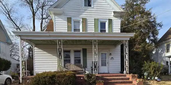 126 MAPLE AVENUE