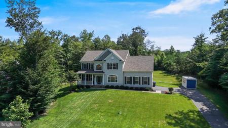 2812 DEER CREEK COURT