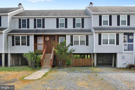 62 WYATT AVENUE