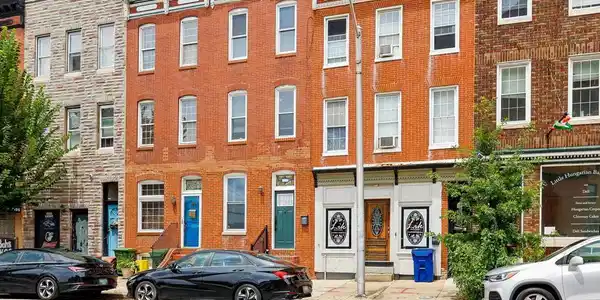 2106 FLEET STREET