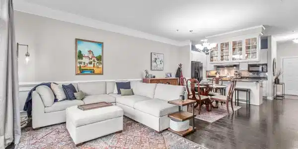810 BELMONT BAY DRIVE