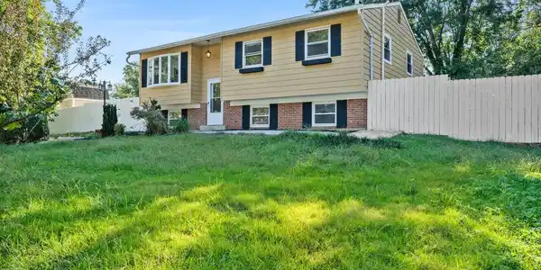 3024 TARPON ROAD