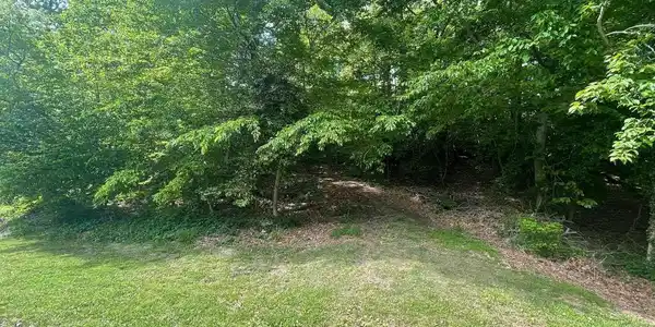 3664 BROOKESIDE DRIVE