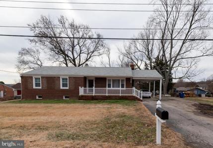 1405 WOODSIDE DRIVE