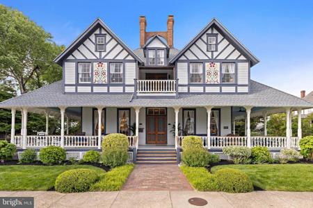 123 CORAL STREET