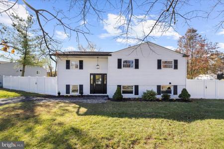 8918 TWIN RIDGE DRIVE
