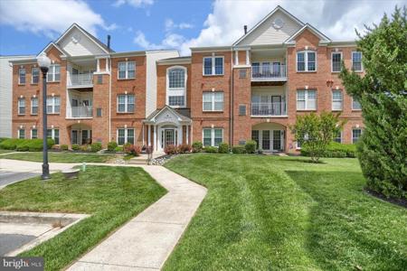 5438 GLENTHORNE COURT