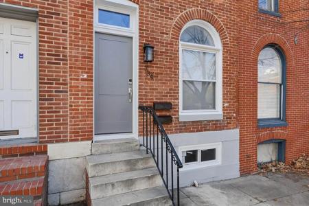 734 LIGHT STREET