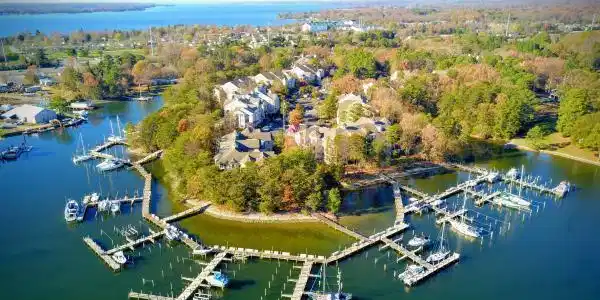 232 DRIFTWOOD LANE