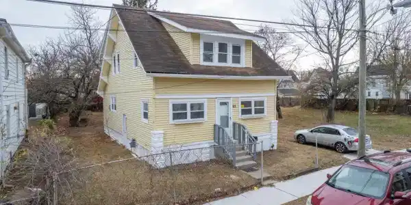 89 PENN STREET