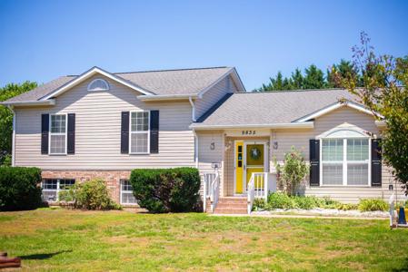 9835 MOHAWK DRIVE