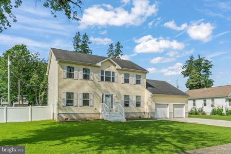 93 RIVER DRIVE AVENUE