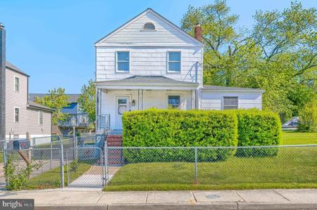 6904 FAIT AVENUE