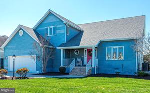 38378 WALNUT LANE