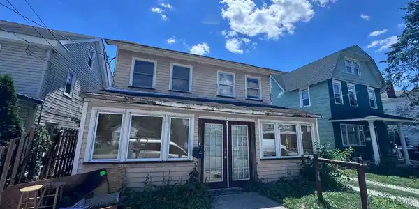 33 MAIN STREET