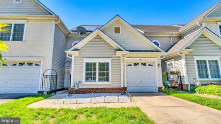537 MARLBORO COURT