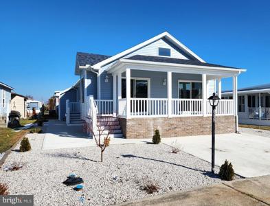 132 NAUTICAL LANE