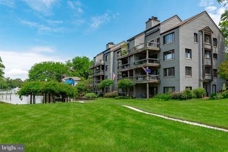 4 SPA CREEK LANDING