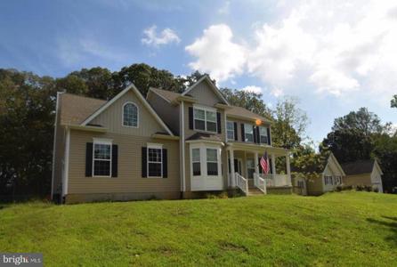 13 WALKER WAY