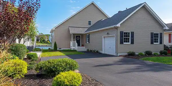 15 CLUBHOUSE DRIVE