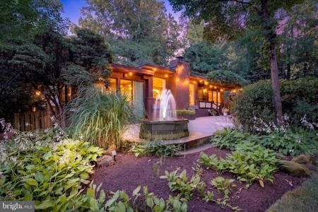 1169 LATROBE DRIVE