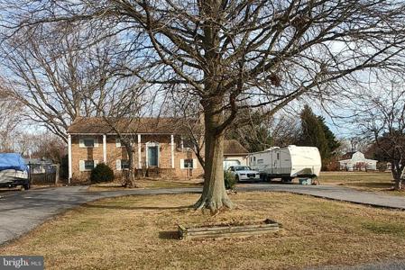 117 BAY DRIVE