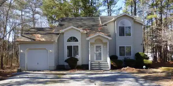 3 WEEPING WILLOW COURT