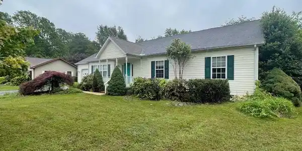 8 LOVE CREEK DRIVE