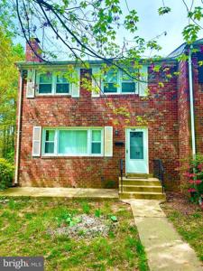 136 CHARLES PLACE