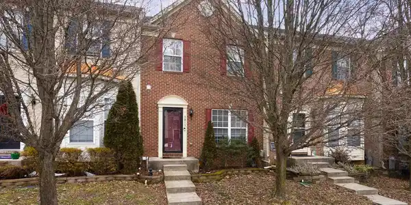 3013 RAKING LEAF DRIVE