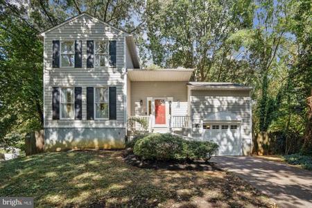 810 CHESTNUT TREE DRIVE