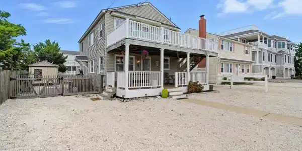 7 41ST STREET