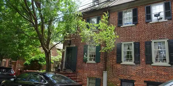 122 HARMONY STREET