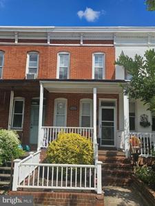 1421 RACE STREET