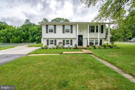 6909 ARBOR LANE