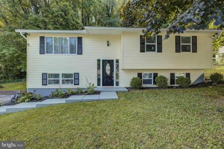 5364 FOREST TRAIL
