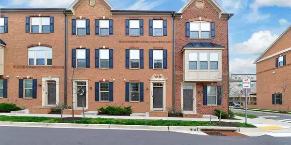 111 NEWKIRK STREET