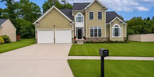 158 SHORE LANE