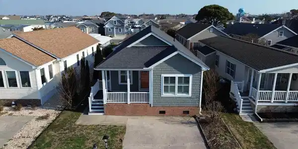 148 OCEAN DRIVE
