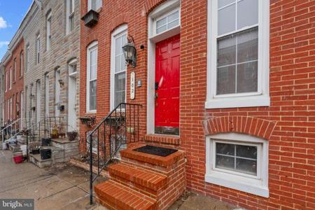 102 BURNETT STREET