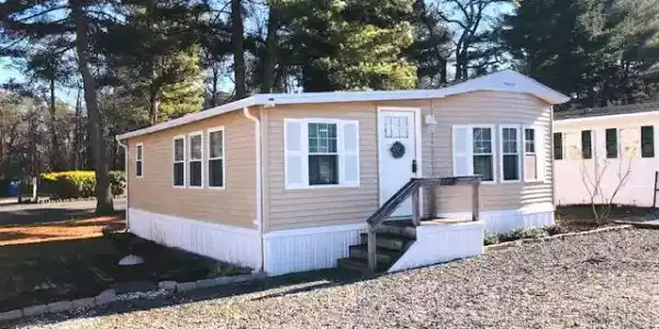 129 SKIPJACK CIRCLE