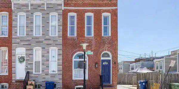 1725 BYRD STREET