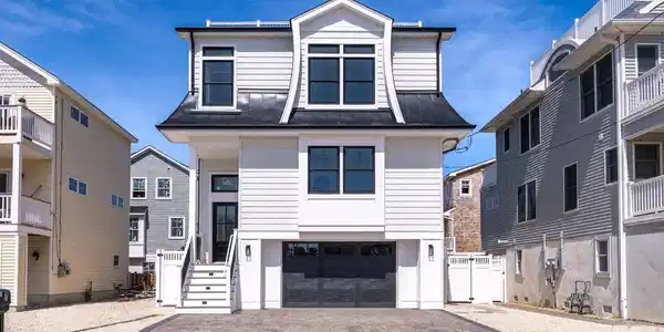 7 29TH STREET