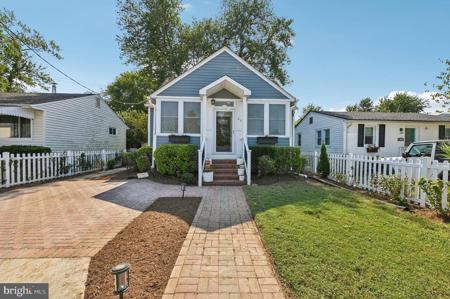 25 DORSEY AVENUE