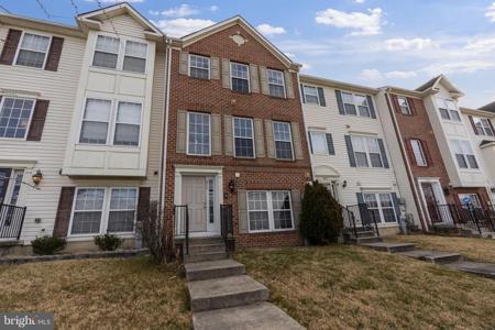 811 MIDDLE RIVER ROAD
