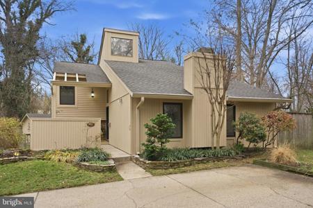 1040 TIMBER CREEK DRIVE